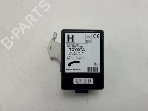 Øvrige Styrinhsenheder Øvrige Styrinhsenheder TOYOTA YARIS (_P13_) 1.5 Hybrid (NHP130_, NHP130) (101 hp) 39749723 39749723