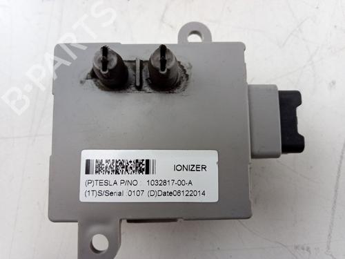 Control unit TESLA MODEL S (5YJS) 85 | BP22494822M11 - Image 2