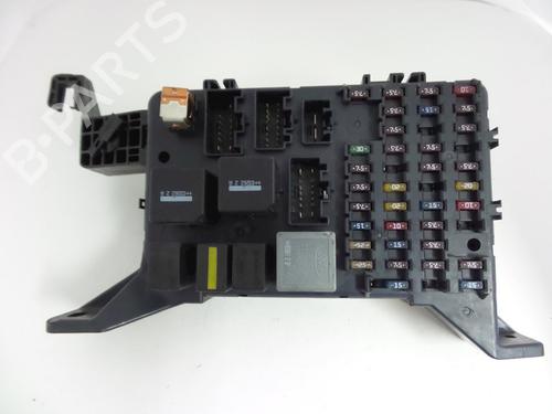 Fuse box FORD MONDEO III Turnier (BWY) 2.0 16V TDDi / TDCi | BP22454848E1 