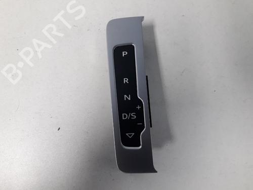 Used Display monitor AUDI A3 Sportback (8VA, 8VF) 1.6 TDI (110 hp) 22497032
