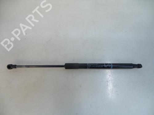 Used Tailgate lift support TOYOTA YARIS (_P13_) 1.3 (NSP130_, NSP130) (99 hp) 22476523