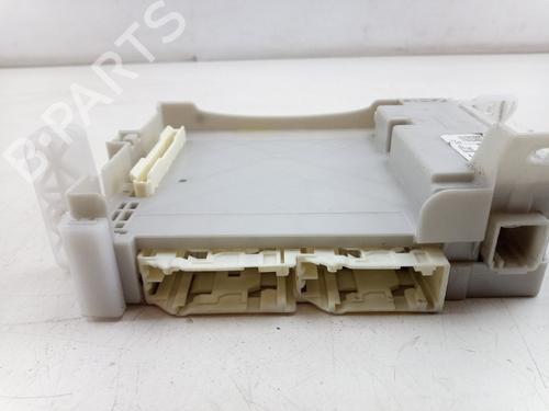 Zekeringkast TOYOTA YARIS (_P13_) 1.3 (NSP130_, NSP130) | BP29925348E1 