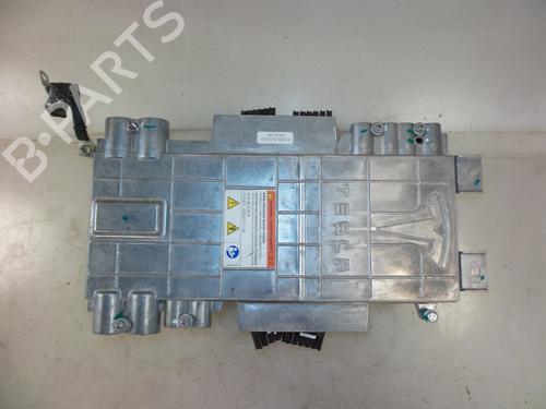 Elektronische module TESLA MODEL S (5YJS) 85 (367 hp) 22485538