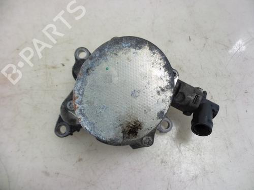 Used Vacuum pump RENAULT TRAFIC III Van (FG_) 1.6 dCi 115 (FGMD) (116 hp) 22485823