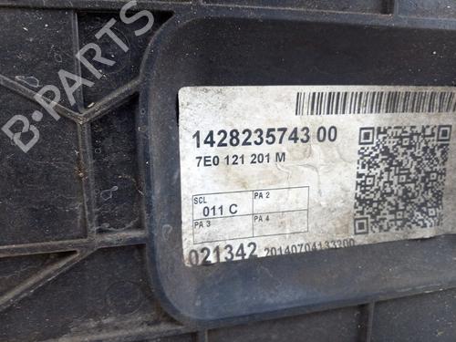 Radiator fan VW TRANSPORTER T5 Van (7HA, 7HH, 7EA, 7EH) 2.0 TDI | BP28085590M35 - Image 3