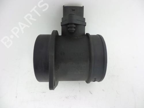 Used Mass air flow sensor VOLVO V70 II (285) D5 (163 hp) 22470796