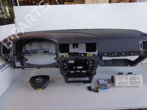 Andre OPEL VECTRA C Estate (Z02) 1.9 CDTI (F35) (150 hp) 22468600