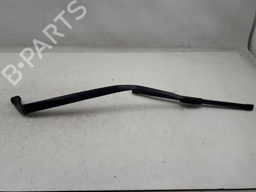 Used Front windshield wiper arm LEXUS CT (ZWA10_) 200h (ZWA10_, ZWA10R) (136 hp) 22506892