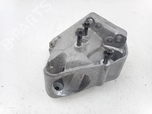 Used Engine mount VOLVO V60 II (225) B3 Mild-Hybrid (177 hp) 26008973