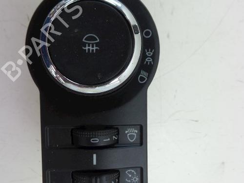 Used Headlight switch OPEL KARL (C16) 1.0 (75 hp) 22489023
