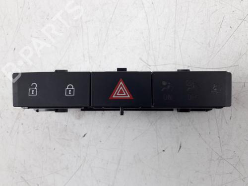 Used Warning switch Warning switch 22507971 22507971