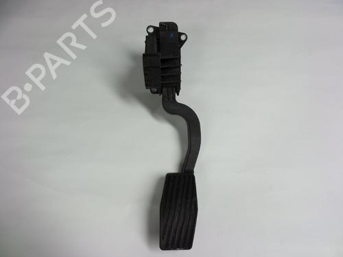 Used Pedal OPEL CORSA D (S07) 1.4 (L08, L68) (90 hp) 22454616