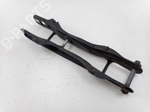 Used Right rear suspension arm BMW 5 (G30, F90) 530 e Plug-in Hybrid (252 hp) 22764706