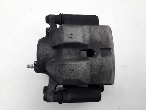 Used Right front brake caliper LEXUS CT (ZWA10_) 200h (ZWA10_, ZWA10R) (136 hp) 22506856