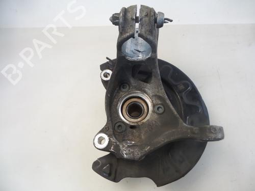 Used Right front steering knuckle SKODA SUPERB III Estate (3V5) 2.0 TDI (150 hp) 22487184