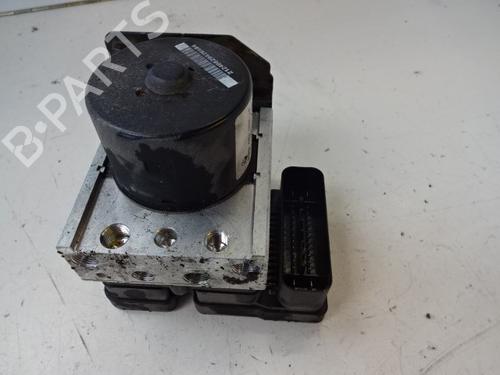 ABS Bremseaggregat RENAULT TWINGO II (CN0_) 1.2 (CN0D) (58 hp) 22471201