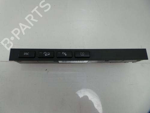 Used Switch BMW X3 (E83) 2.5 i (192 hp) 22481038