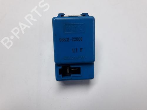 Elektronisk sensor HYUNDAI H100 Bus (P) 2.5 TD (80 hp) 22504499