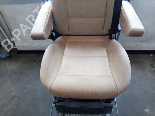 Left front seat FIAT DUCATO Platform/Chassis (250_) 130 Multijet 2,3 D | BP30598122C15