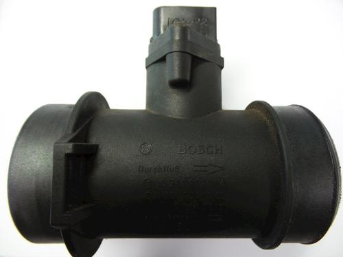 Used Mass air flow sensor MERCEDES-BENZ C-CLASS T-Model (S202) C 200 T CDI (202.194) (102 hp) 22458117