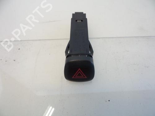 Advarselsbryter VOLVO V40 Hatchback (525) D2 (120 hp) 22479663