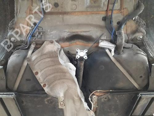 Used Fuel tank BMW 1 (E87) 116 i (122 hp) 22497404