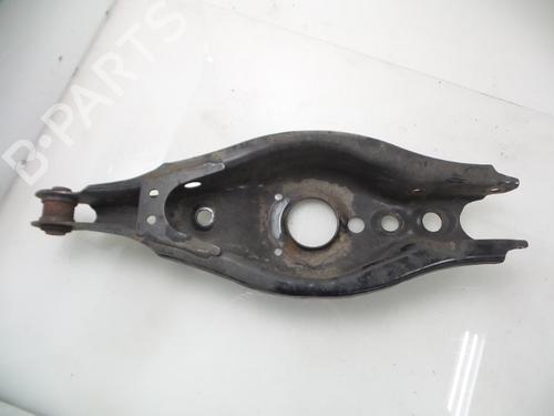 Used Right rear suspension arm TOYOTA AURIS Estate (_E18_) 1.8 Hybrid (ZWE186_, ZWE186R, ZWE186H) (136 hp) 22479688