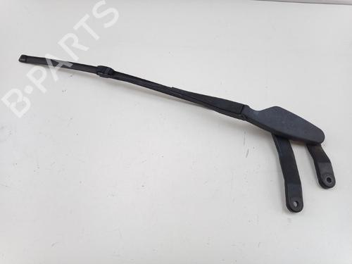 Used Front windshield wiper arm MERCEDES-BENZ C-CLASS (W204) C 200 CDI (204.007, 204.006) (136 hp) 22514319