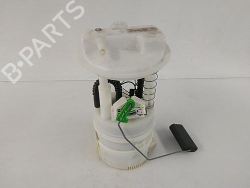 Used Fuel pump RENAULT TWINGO II (CN0_) 1.2 (CN0D) (58 hp) 22463411