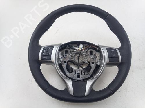 Used Steering wheel TOYOTA YARIS (_P13_) 1.5 Hybrid (NHP130_, NHP130) (101 hp) 31364943