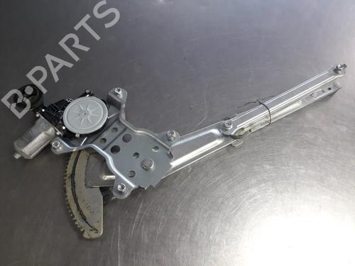 Rudehejsemekanisme ventre foran SUZUKI SWIFT III (MZ, EZ) 1.3 (RS413, ZC11S) (92 hp) 22466557