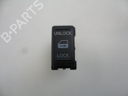 Used Switch NISSAN NAVARA NP300 (D40) 2.5 dCi 4WD (D40TT, D40T, D40M, D40BB) (190 hp) 22482465