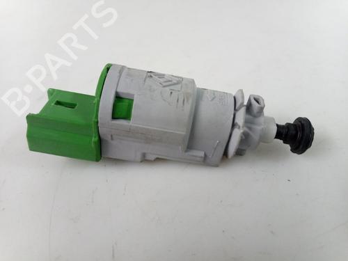 Used Switch RENAULT CLIO IV (BH_) 0.9 TCe 90 (BHNF, BHMA, BHMH, BHJK, BHJR) (90 hp) 22508514
