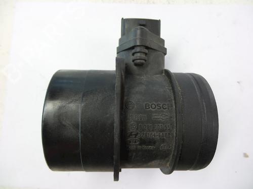 Used Mass air flow sensor HYUNDAI H-1 / STAREX Bus (A1) 2.5 CRDi (140 hp) 30820167