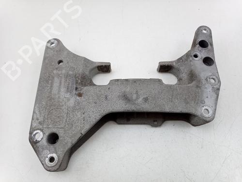 Soporte cambio Soporte cambio BMW 3 (G20, G80, G28) 330 i (258 hp) 39749728 39749728