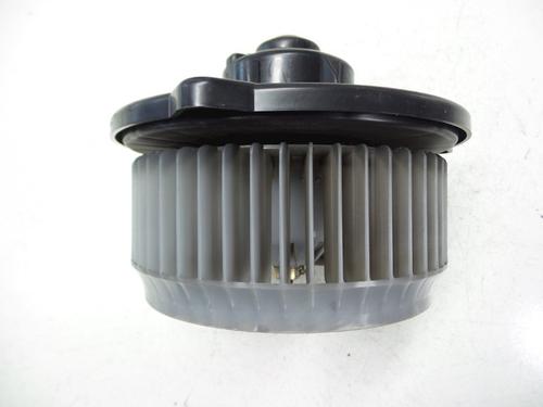 Varmeblæser SUZUKI LIANA Hatchback 1.6 (RH416) (103 hp) 22453078