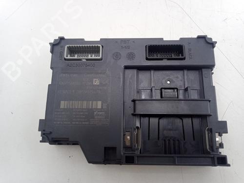 Module électronique RENAULT CLIO IV Grandtour (KH_) 0.9 TCe 90 (90 hp) 32001941