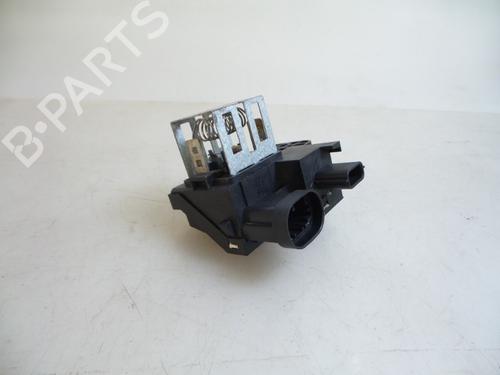 Module électronique RENAULT TWINGO III (BCM_, BCA_) 1.0 SCe 70 | BP22476697M83 