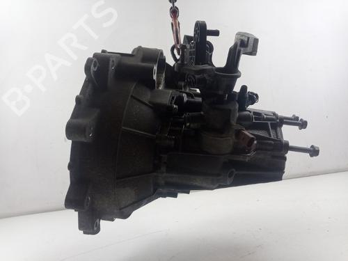 Used Gearbox VW UP! (121, 122, BL1, BL2, BL3, 123) 1.0 (75 hp) 31027319