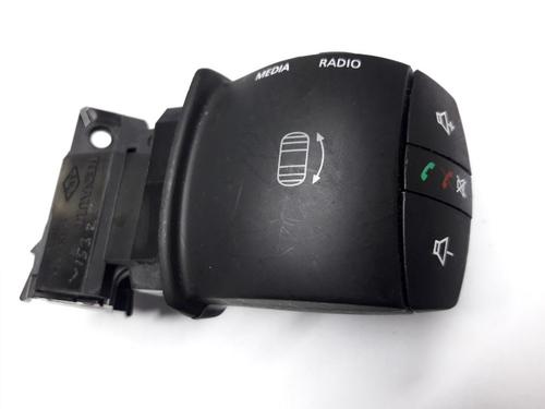 Stuurwielbediening RENAULT MEGANE III Grandtour (KZ0/1) 1.5 dCi (KZ09, KZ0D, KZ1G, KZ29, KZ14, KZ1W, KZ10, KZ1F,... (110 hp) 22500267