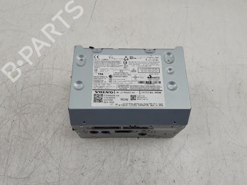 Used Radio VOLVO V90 II Estate (235) T5 (254 hp) 22508651