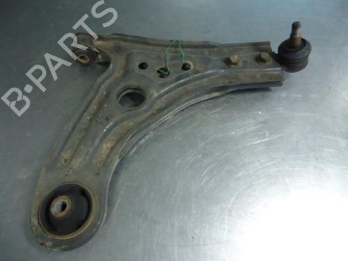 Used Right front suspension arm CHEVROLET AVEO / KALOS Hatchback (T200) 1.4 (83 hp) 22457129