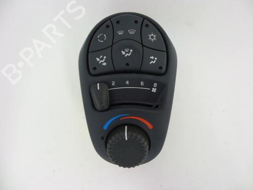 Used Climate control RENAULT ESPACE III (JE0_) 2.0 16V (JE0N, JE0L, JE02) (140 hp) 22455554