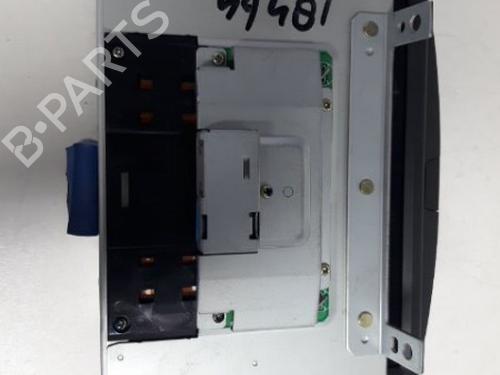 Used Display monitor VOLVO V70 II (285) D5 (163 hp) 22487417