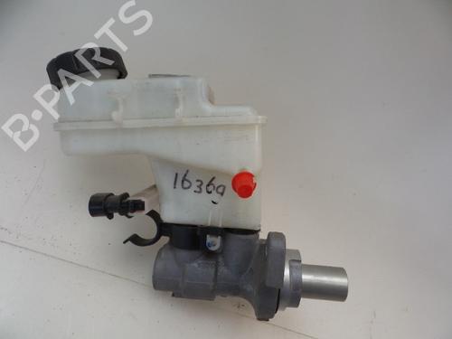 Used Brake master cylinder Brake master cylinder OPEL MERIVA B MPV (S10) 1.4 (75) (100 hp) 22477092 22477092