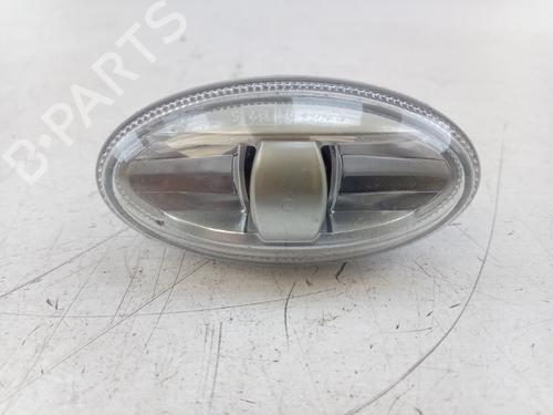 Used Left side indicator Left side indicator 25979325 25979325