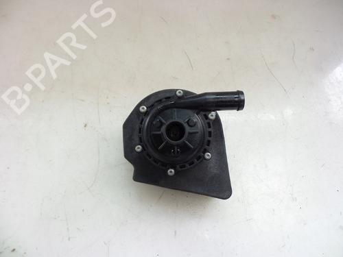 Ekstra vandpumpe TESLA MODEL S (5YJS) 75D AWD (525 hp) 22485369