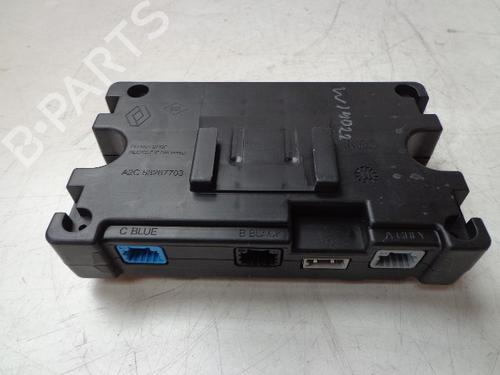 Elektronische module RENAULT SCÉNIC III (JZ0/1_) 2.0 16V (JZ0G, JZ0P, JZ1E, JZ1P) (140 hp) 22466903