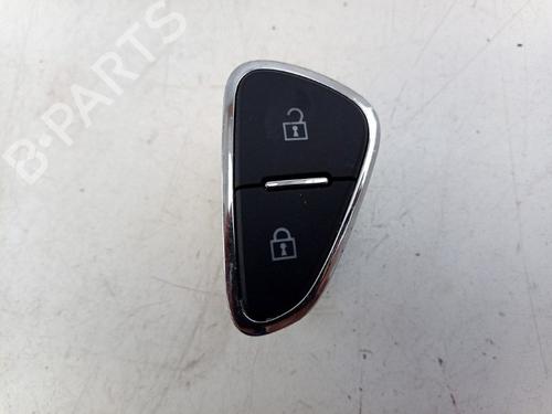 Comutador Comutador OPEL CORSA E (X15) 1.4 (08, 68) (90 hp) 35822488 35822488