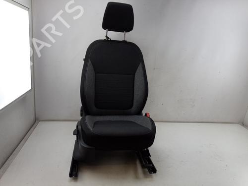 Sæde højre fortil SKODA FABIA III Estate (NJ5) 1.0 TSI (95 hp) 31573962